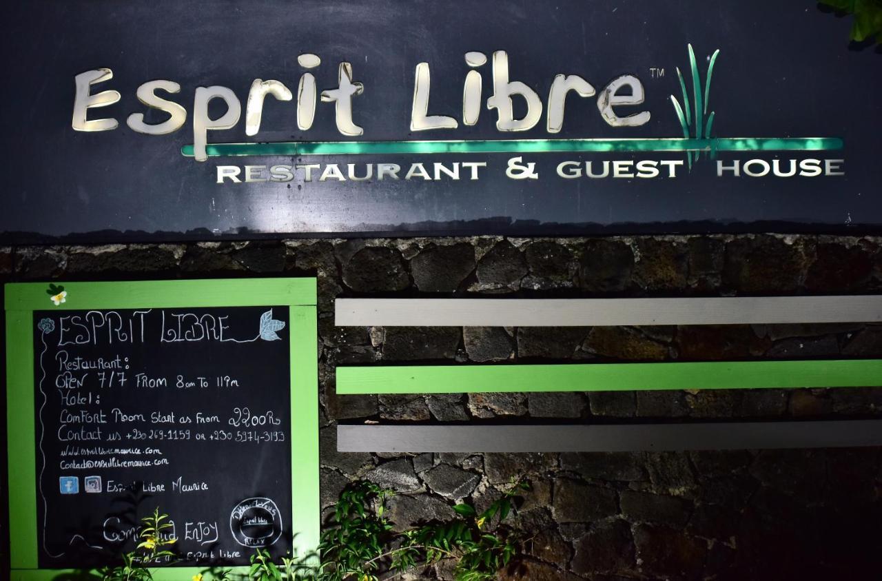 Esprit Libre गेस्ट हाउस